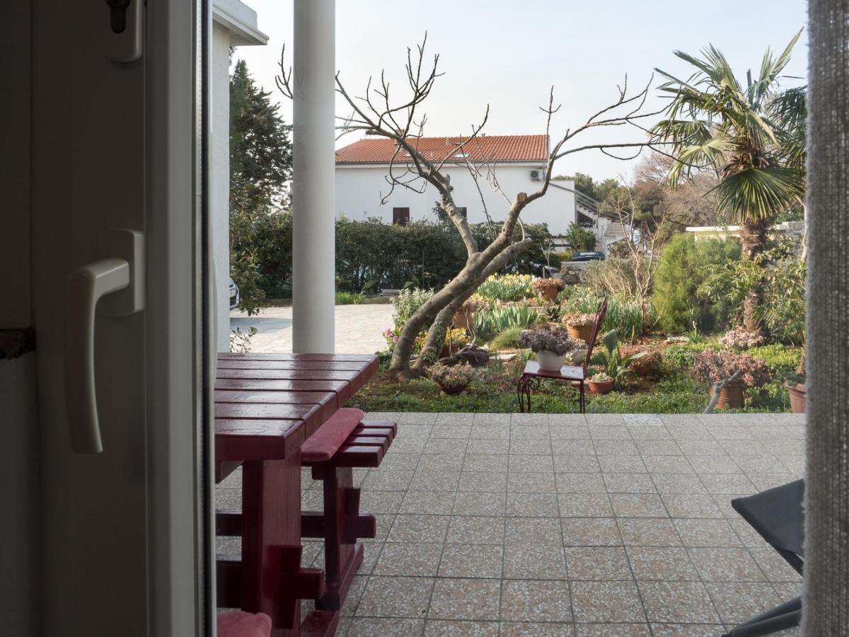 Summer Bloom Apartman Krk Town