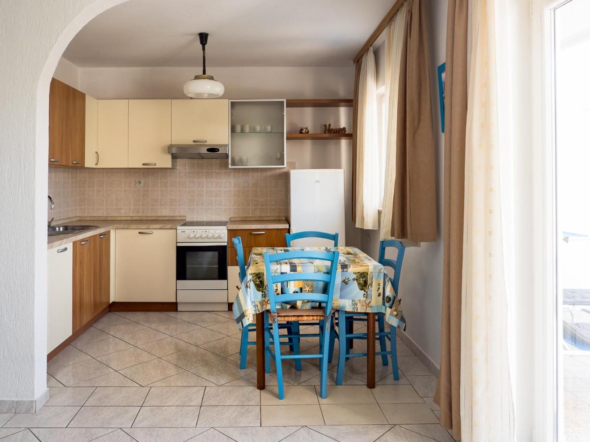 Summer Bloom Apartment *
